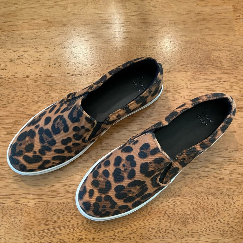 Target (A New Day) Animal Print Slip On Sneakers 8.
